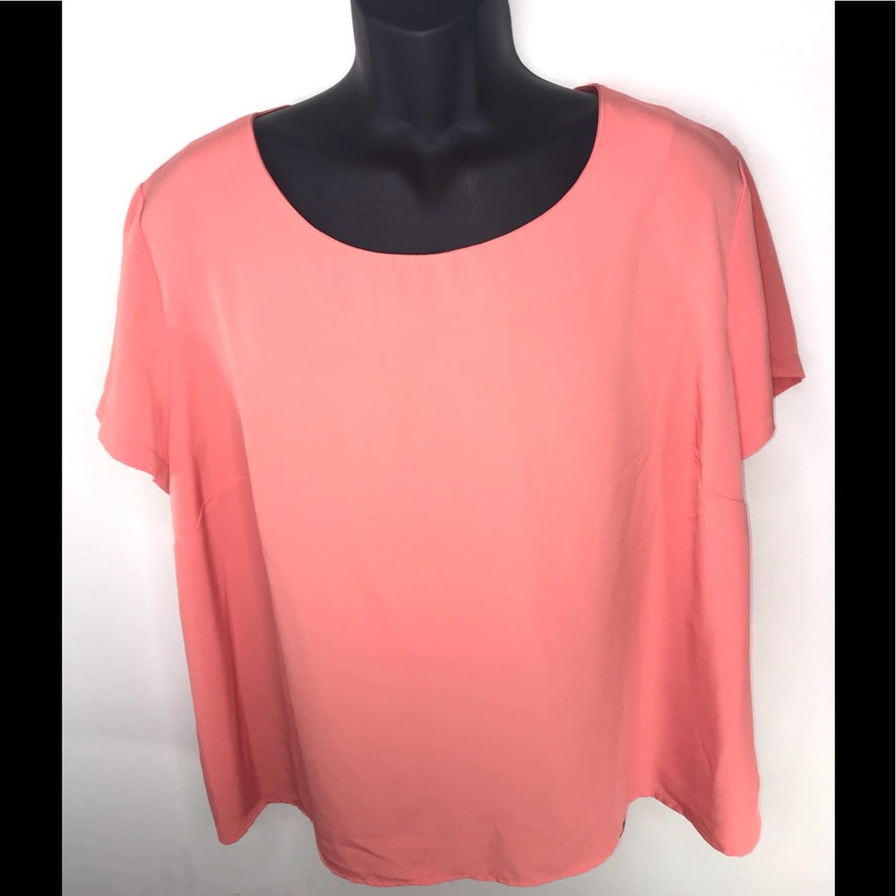 Notations Woman top